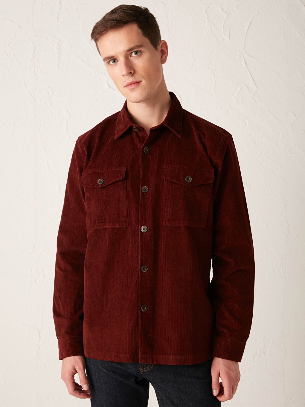 Kahverengi Slim Fit Uzun Kollu Kadife Gömlek