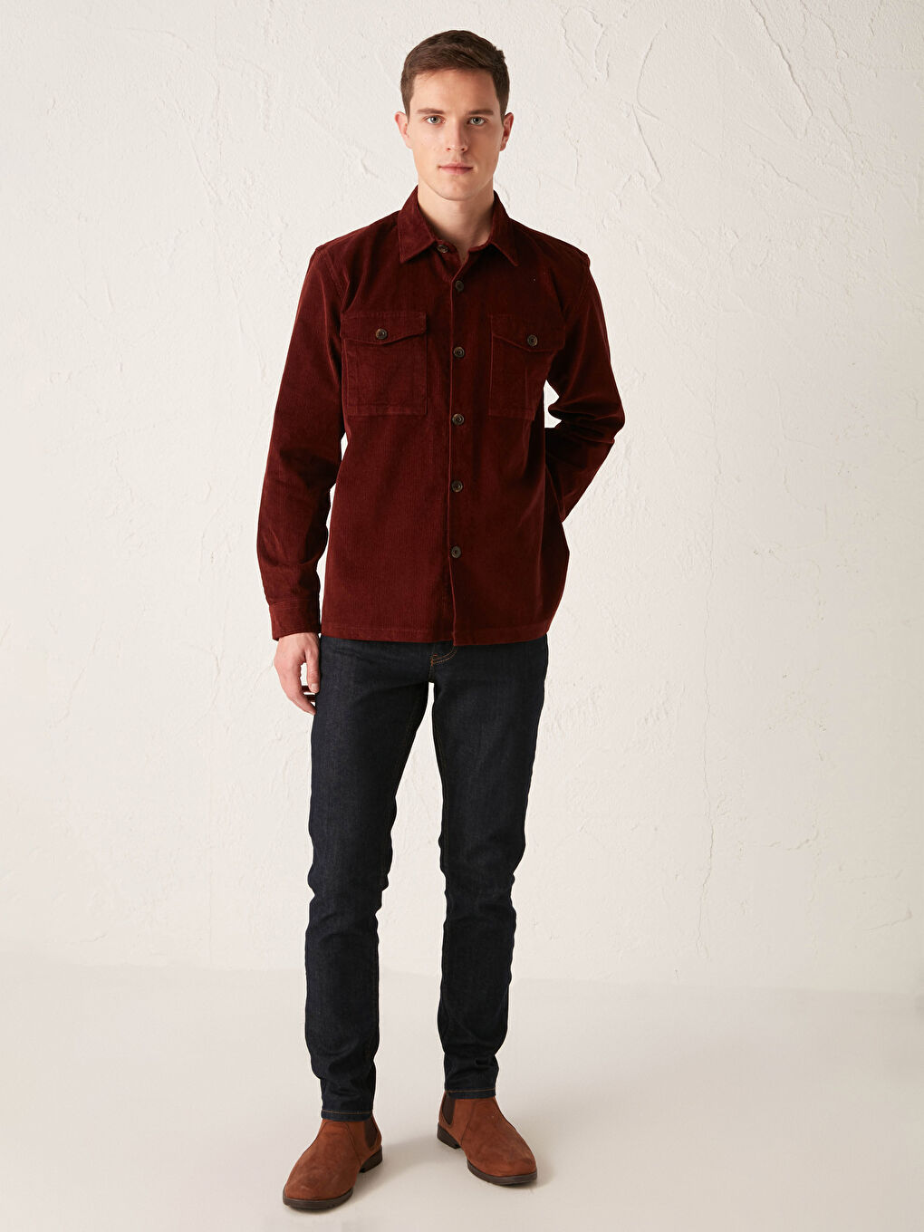 Kahverengi Slim Fit Uzun Kollu Kadife Gömlek-3