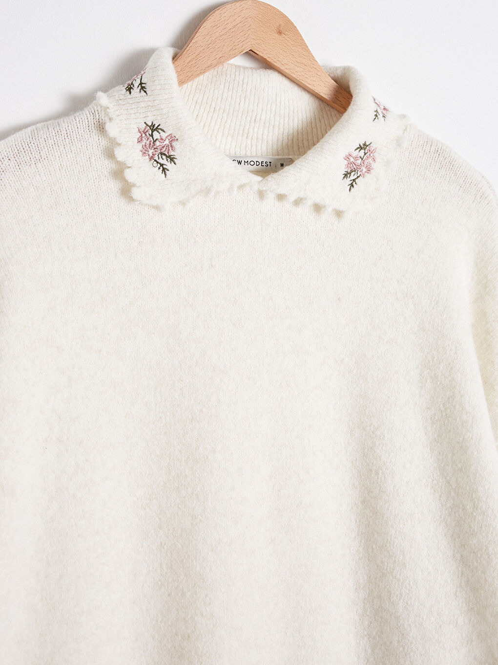 تونيك محبوك بياقة مطرزة بالزهور-7