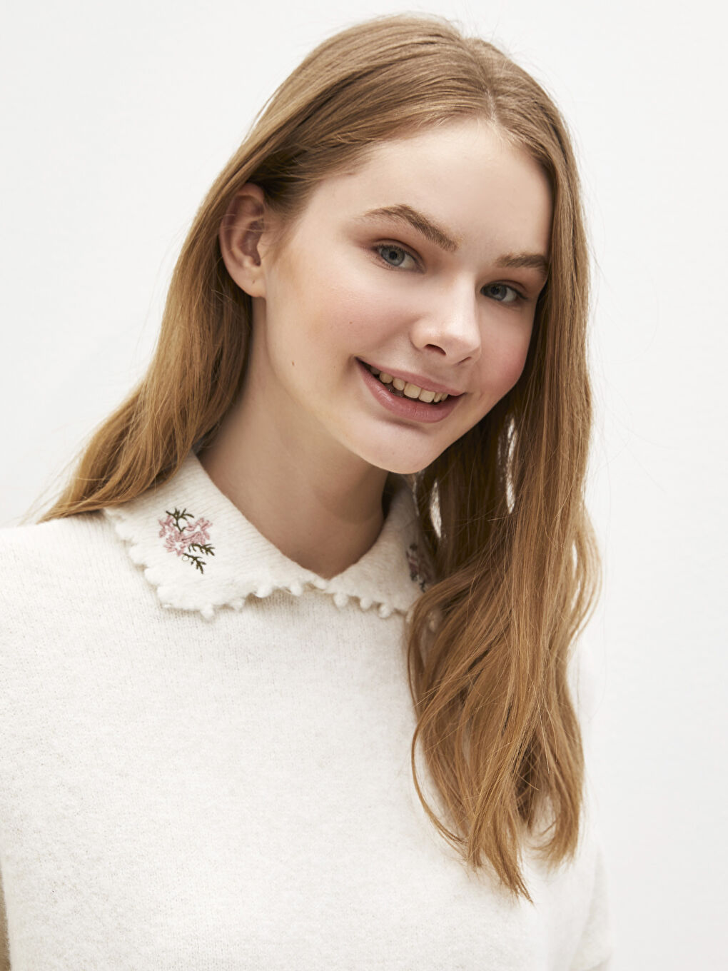 تونيك محبوك بياقة مطرزة بالزهور-2