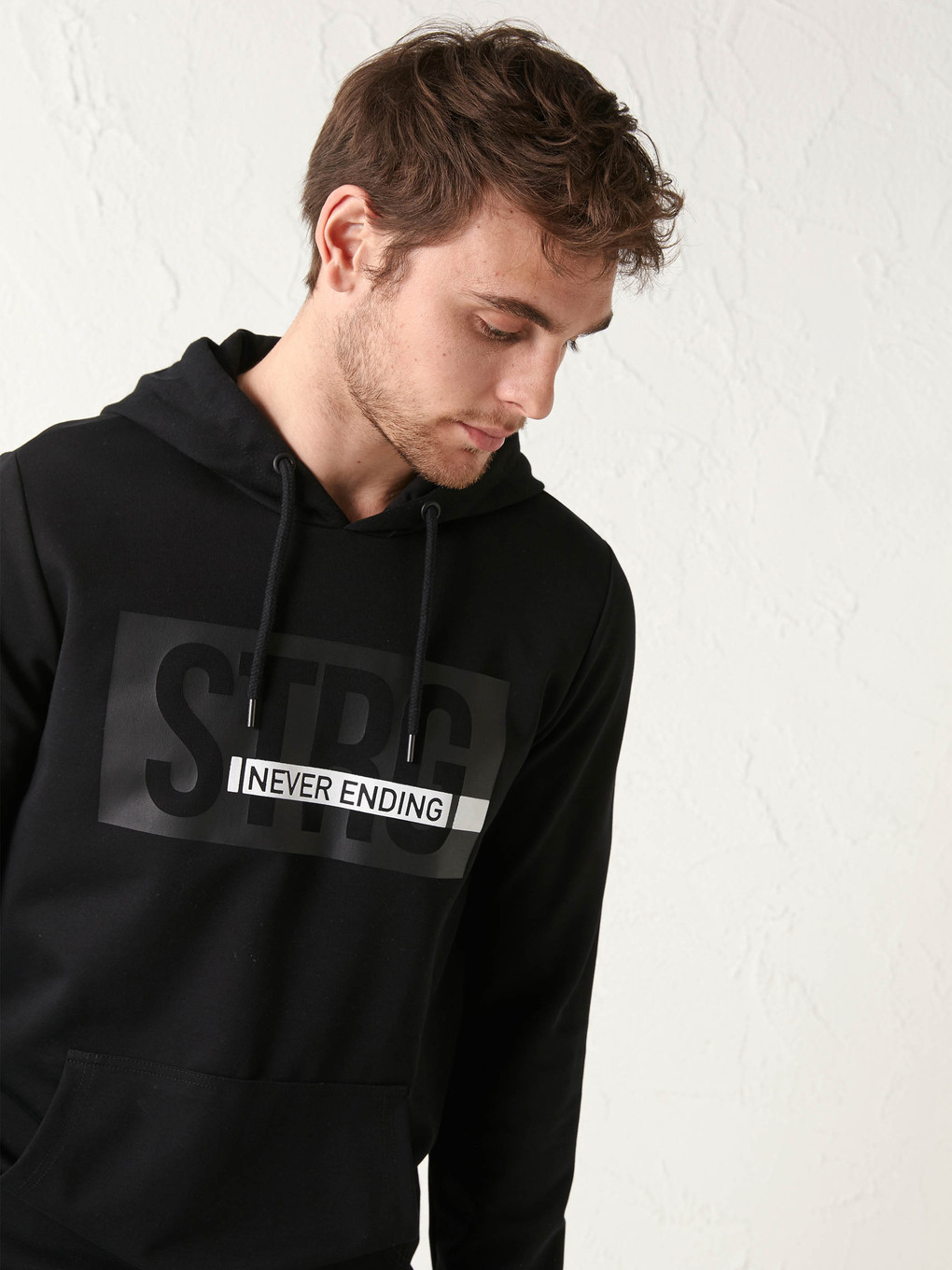 Siyah Uzun Kollu Baskılı Erkek Hoodie-2