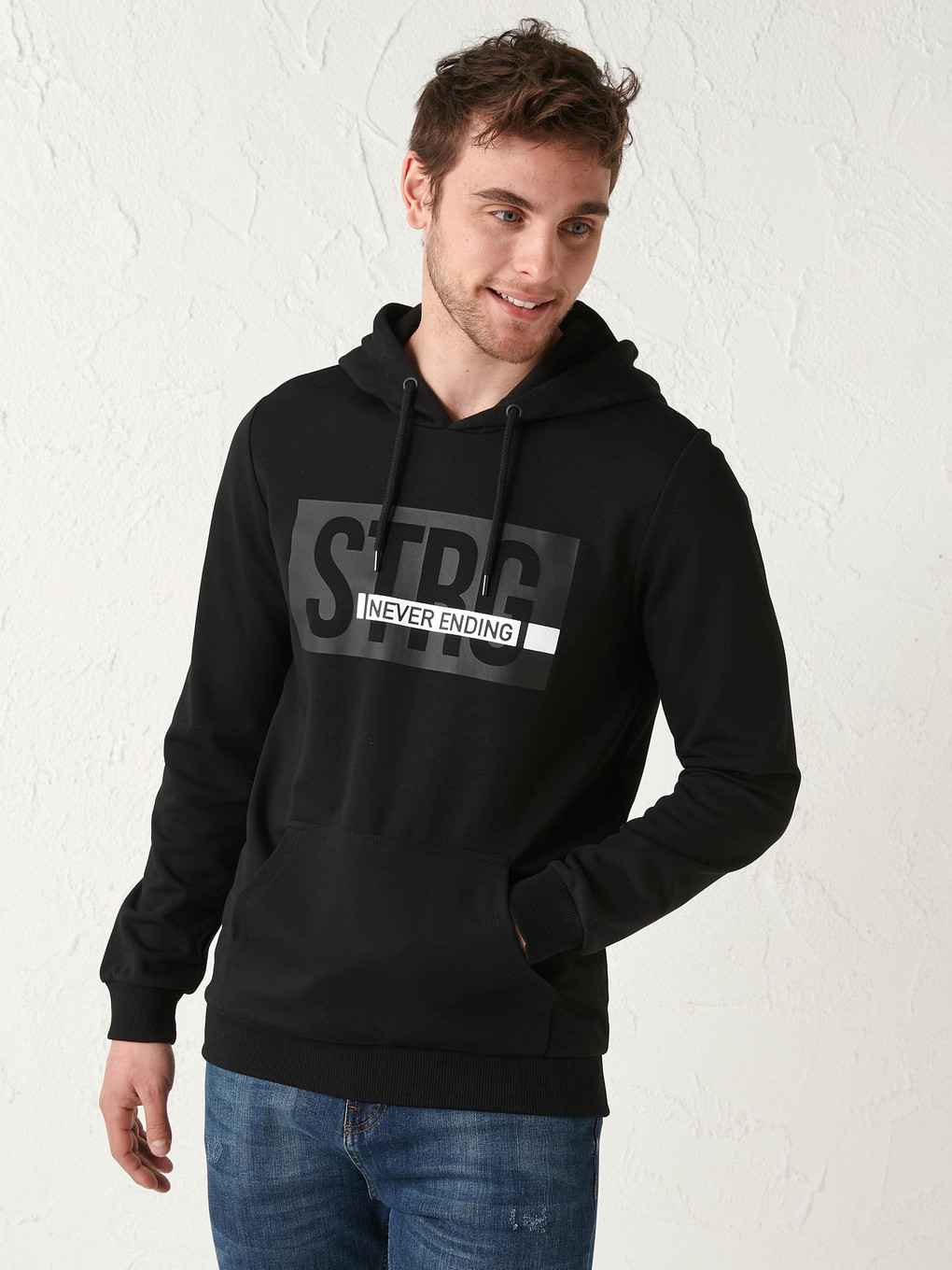 Siyah Uzun Kollu Baskılı Erkek Hoodie-4