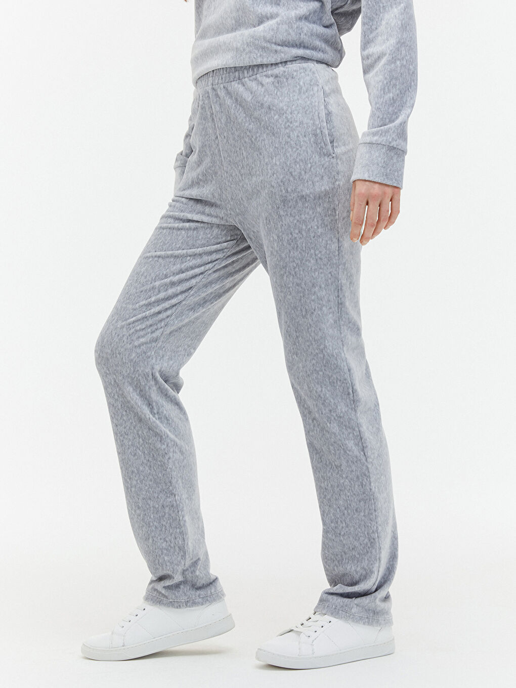 LCWAIKIKI Basic Elastic Waist Velvet Sweatpants -0WIR34Z8-LAN