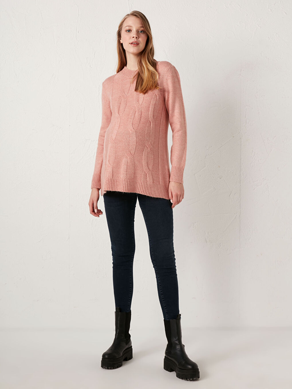 Свитер из трикотажа для беременных с круглым вырезом-1