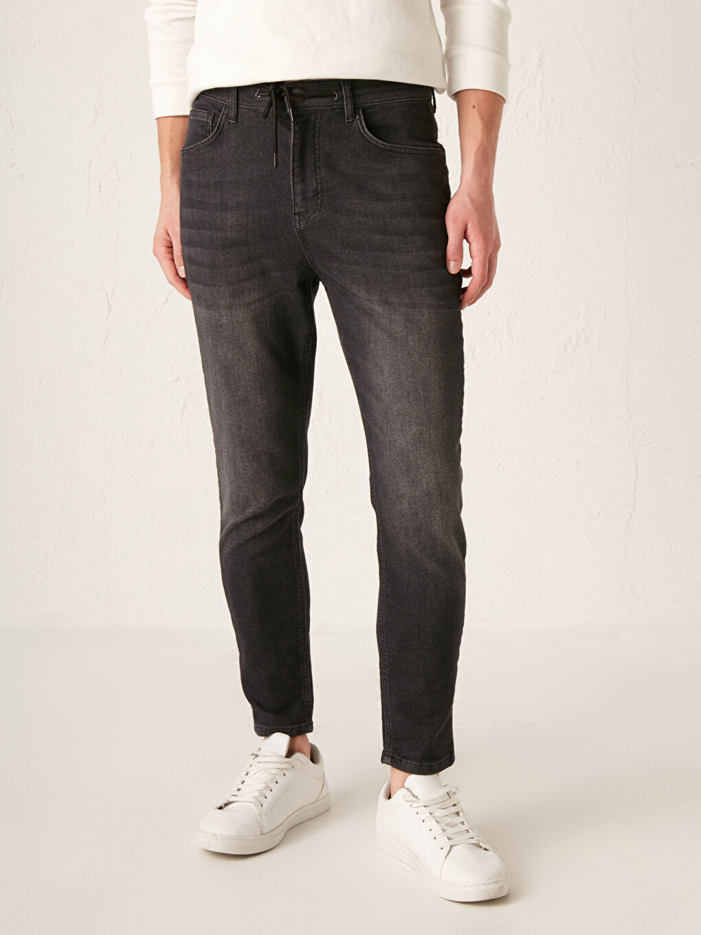 730 Carrot Fit Men's Jeans-2