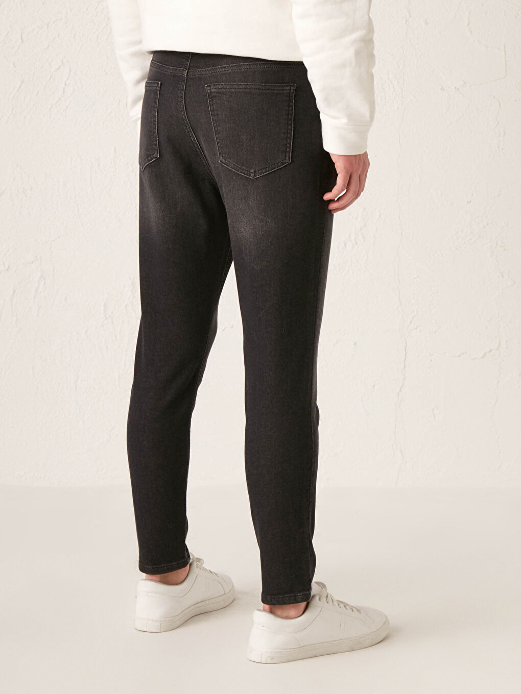 730 Carrot Fit Men's Jeans-3