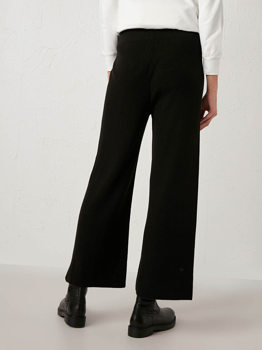 Elastic Waist Acrylic Knit Trousers-4