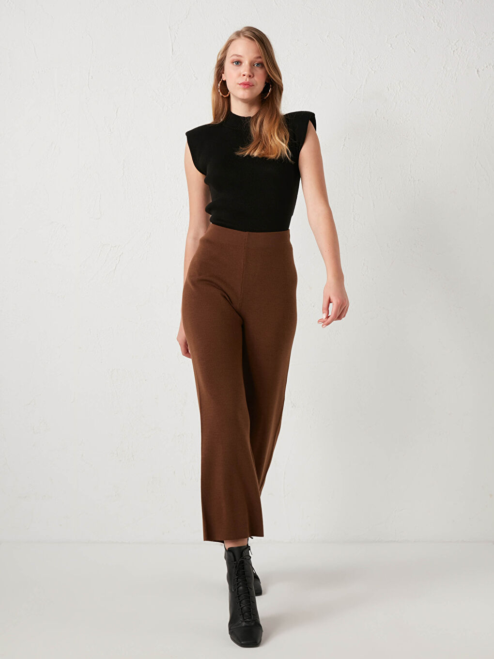 Elastic Waist Acrylic Knit Trousers