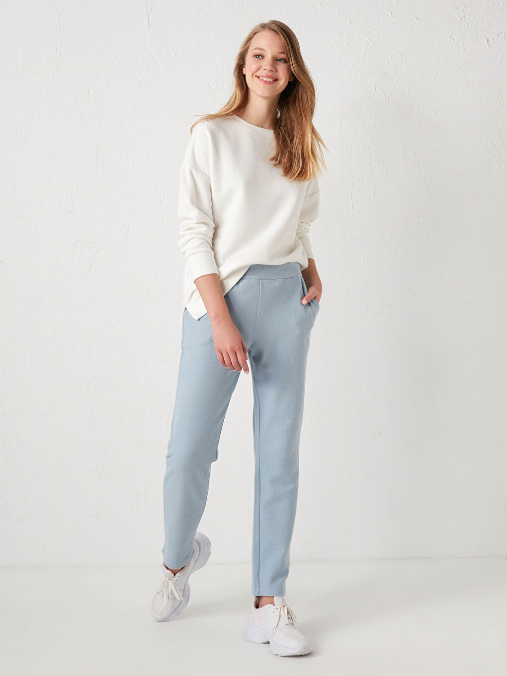 Mavi Beli Lastikli Pamuklu Eşofman Altı