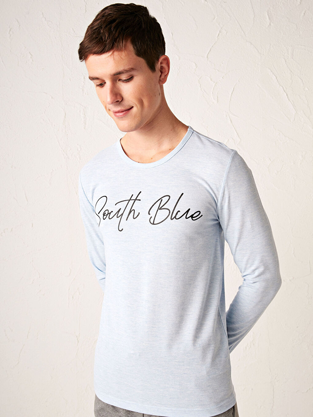 طقم بيجاما بقصة عادية-3