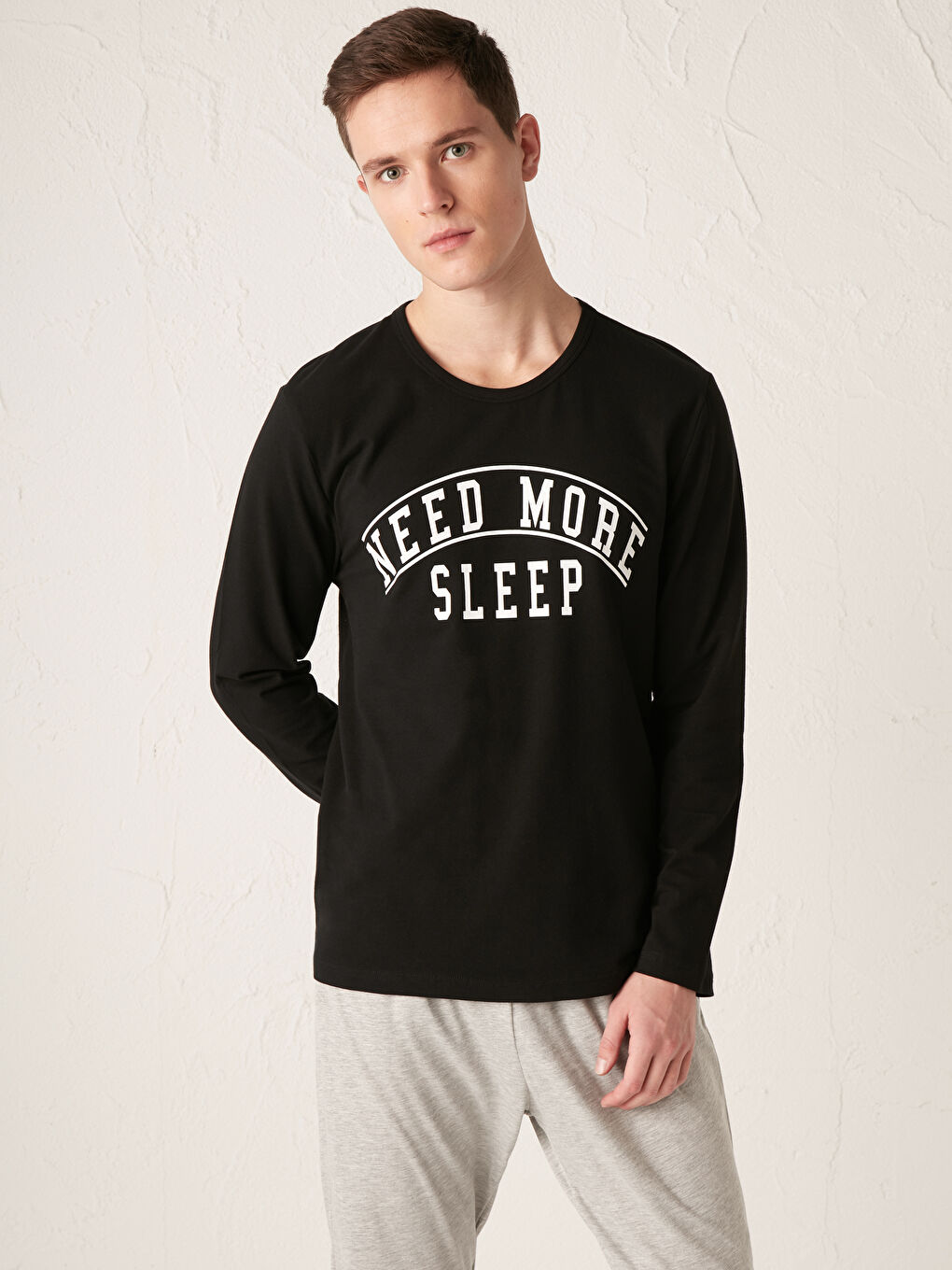 Siyah Standart Kalıp Pijama Takımı-1