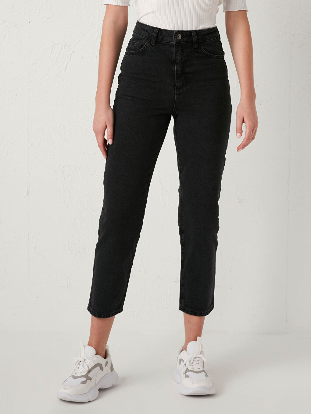 Siyah Yüksek Bel Straight Fit Kadın Jean Pantolon-2