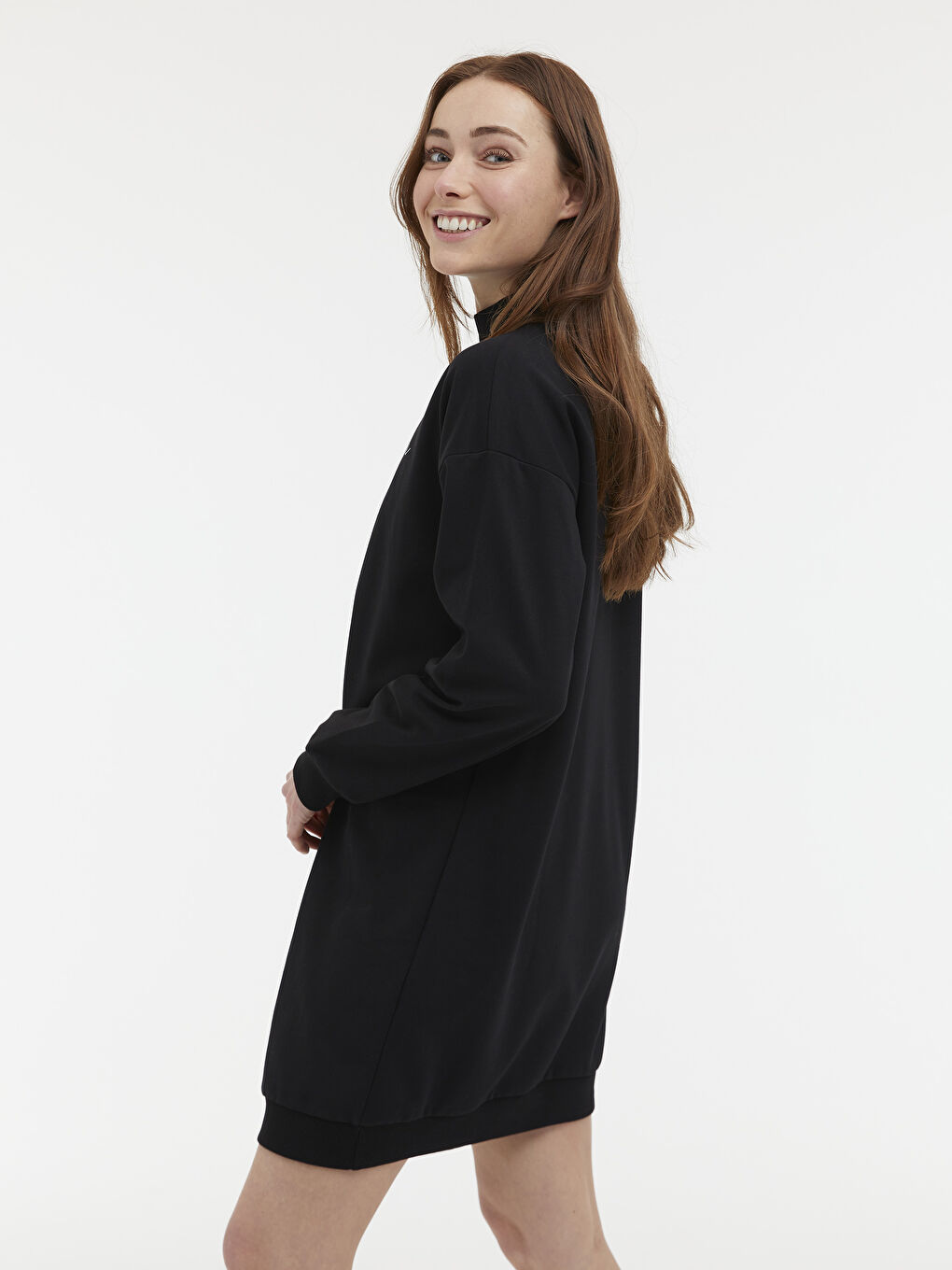 Siyah Yarım Balıkçı Yaka Slogan Baskılı Elbise-2