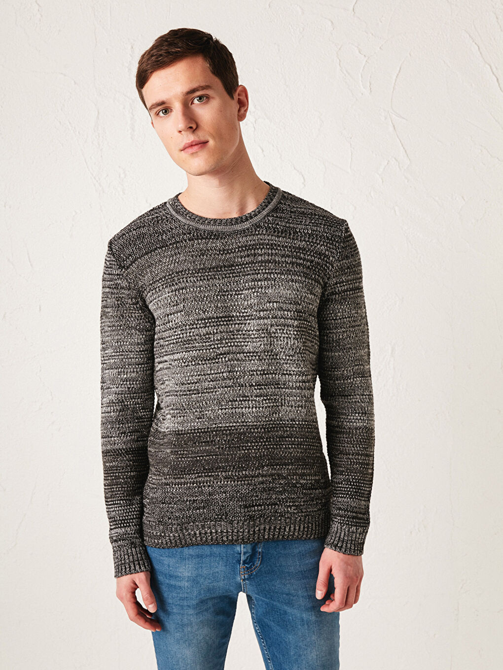 Gri Bisiklet Yaka Uzun Kollu Desenli Erkek Triko Kazak