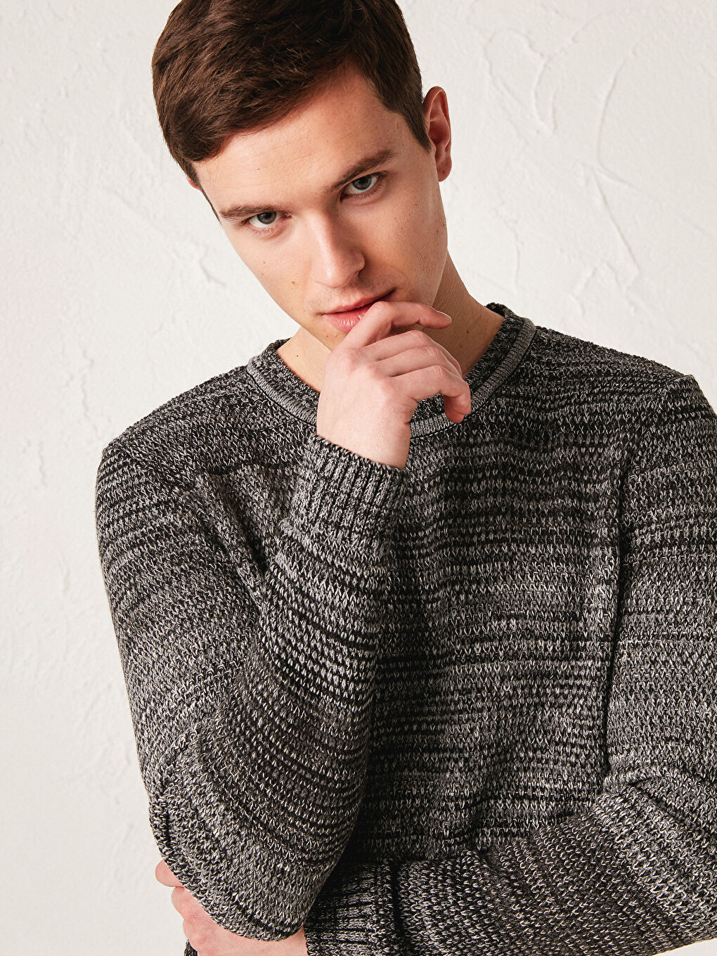 Gri Bisiklet Yaka Uzun Kollu Desenli Erkek Triko Kazak-1