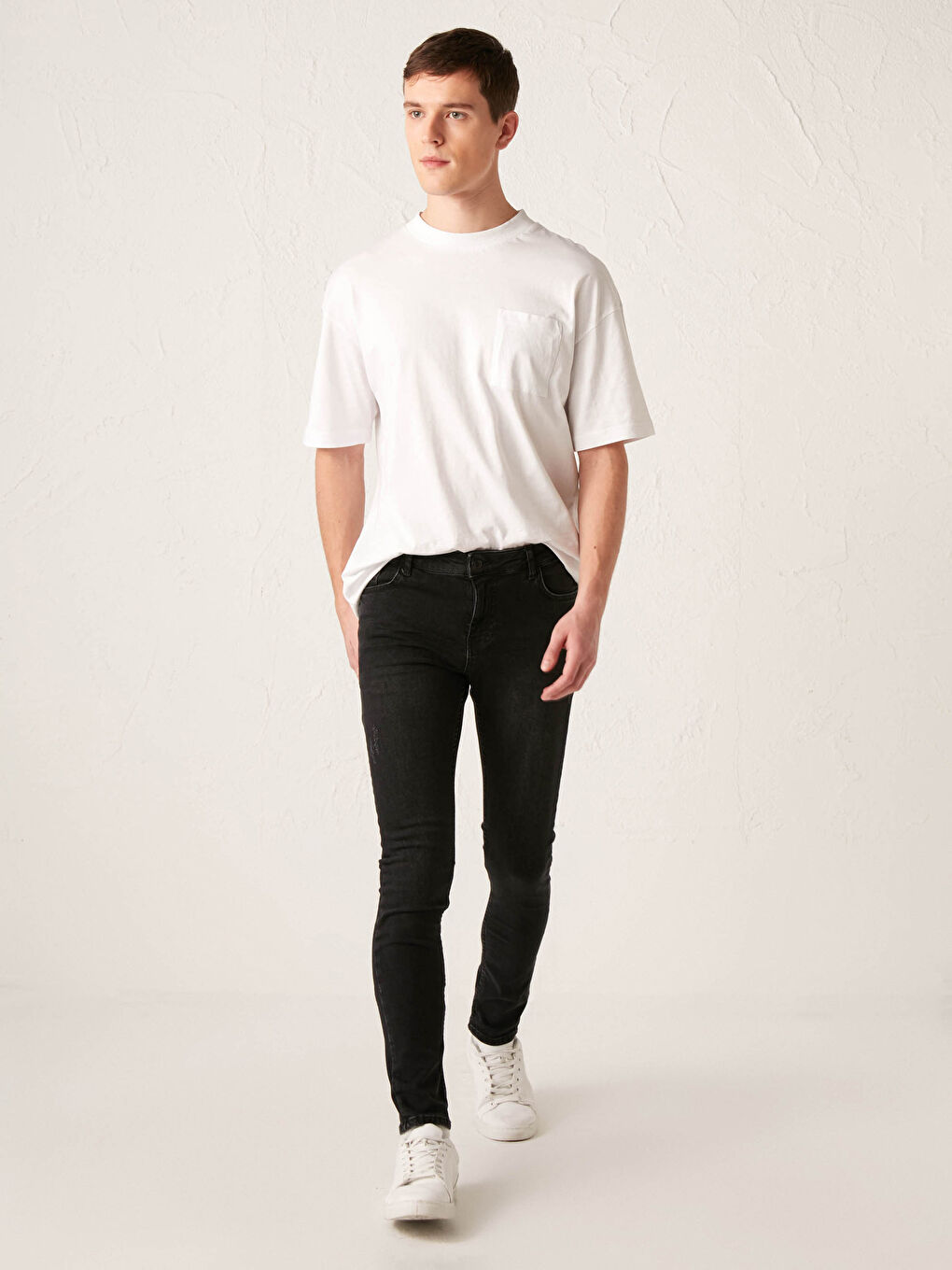 770 جينز سوبر سكيني