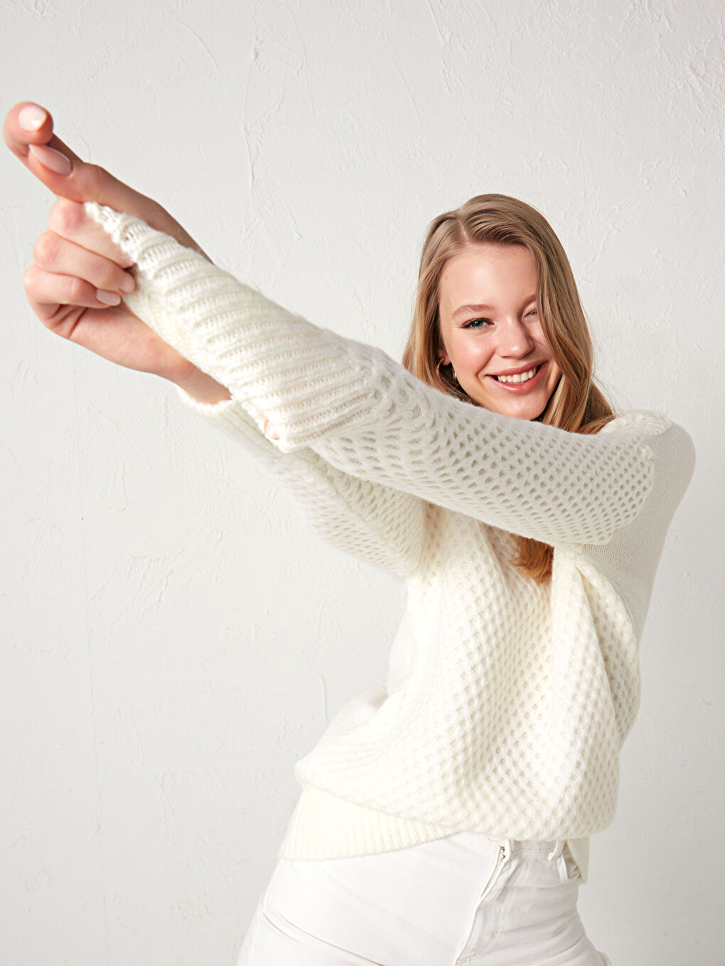 Πουλόβερ Με Στρογγυλή Λαιμόκοψη Από Ακρυλικό Tricot-2