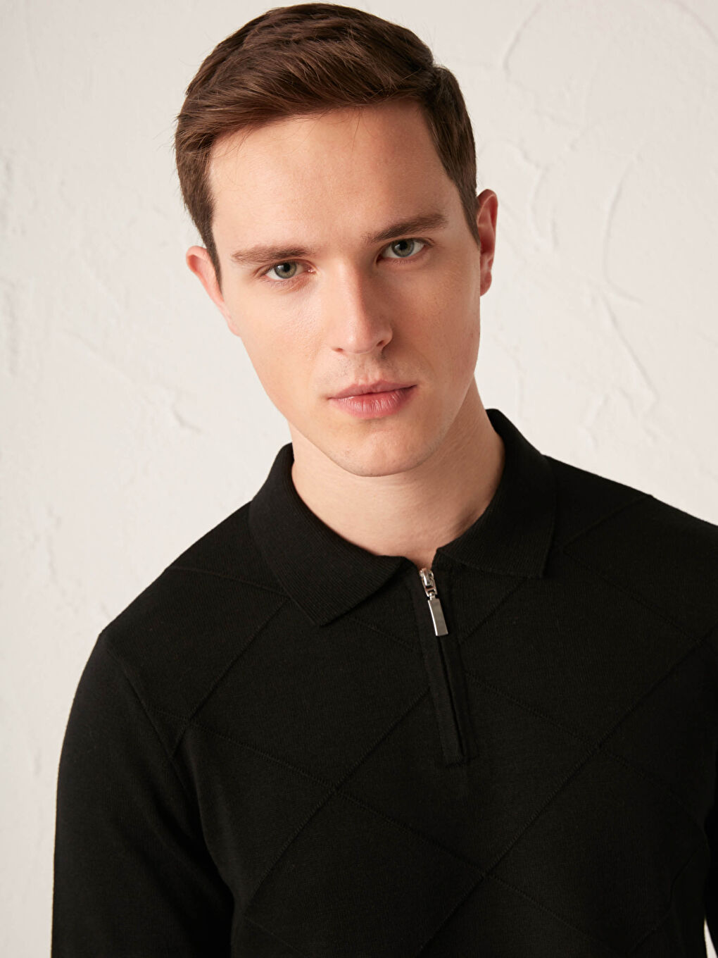 Пуловер с поло яка от тънко трико-1