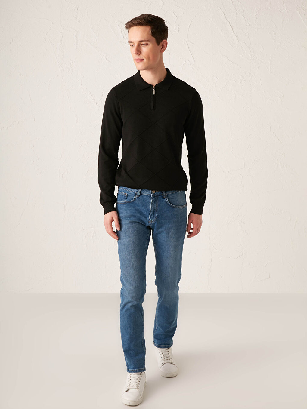 Пуловер с поло яка от тънко трико-2