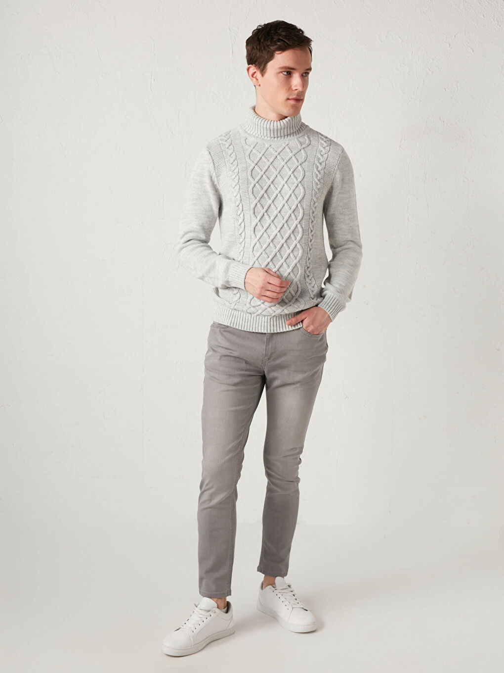 Beyaz Balıkçı Yaka Uzun Kollu Erkek Triko Kazak-2