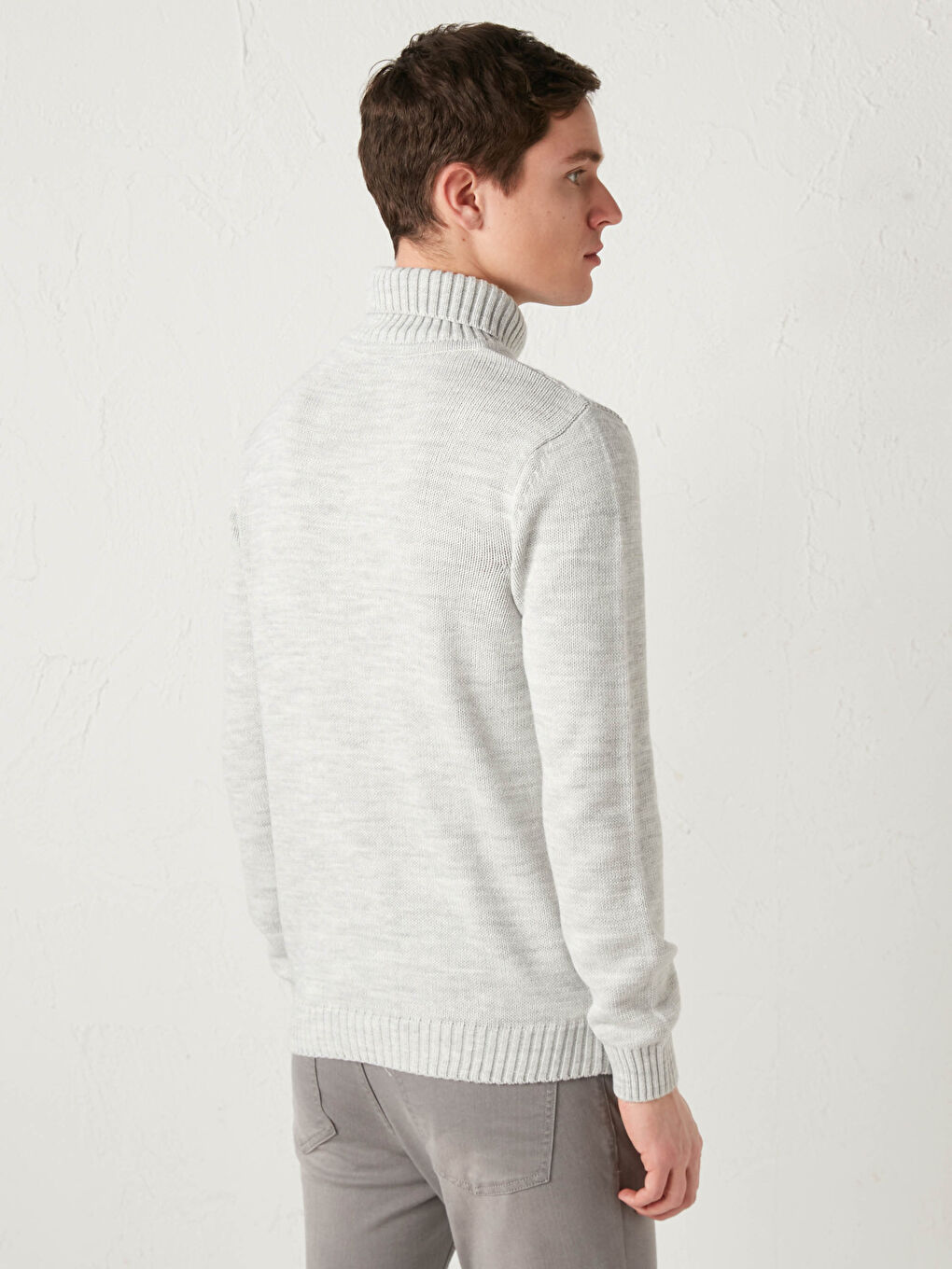 Beyaz Balıkçı Yaka Uzun Kollu Erkek Triko Kazak-3