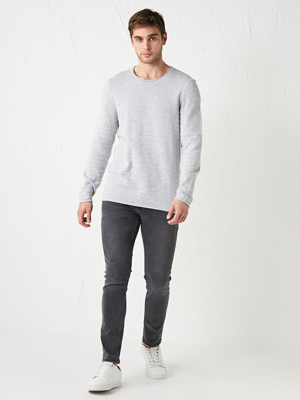 Gri Bisiklet Yaka İnce Triko Kazak-2