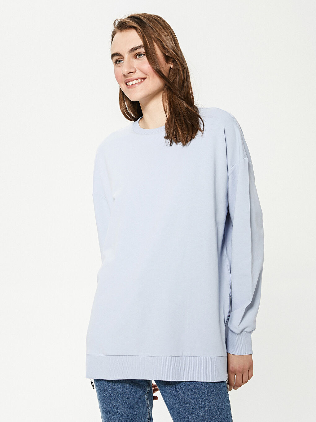 Crew Neck Zipper Detailed Long Sleeve Women's Sweatshirt