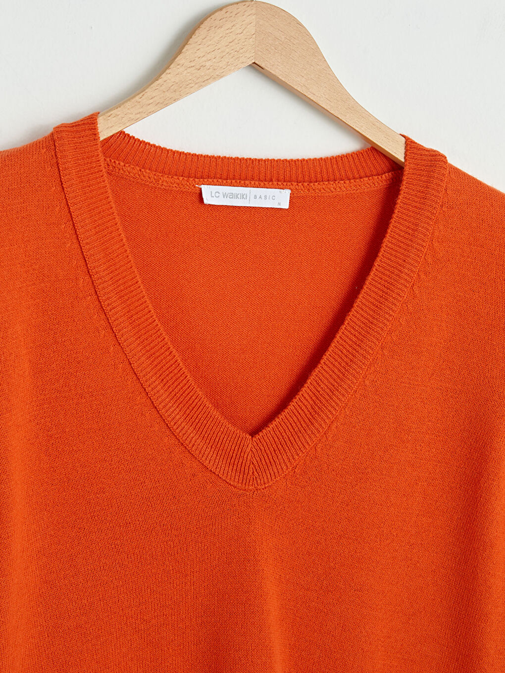 Әйелдерге арналған v жағалы өрнексіз ұзын жең трикотаж жемпір-5