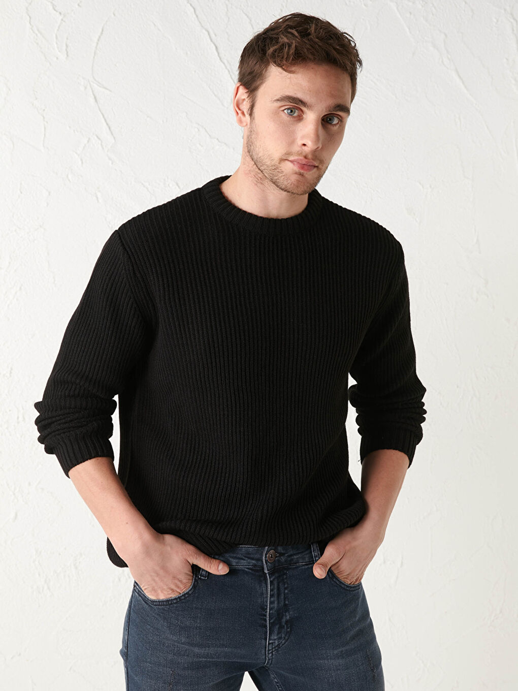 Siyah Bisiklet Yaka Uzun Kollu Desenli Erkek Triko Kazak-5