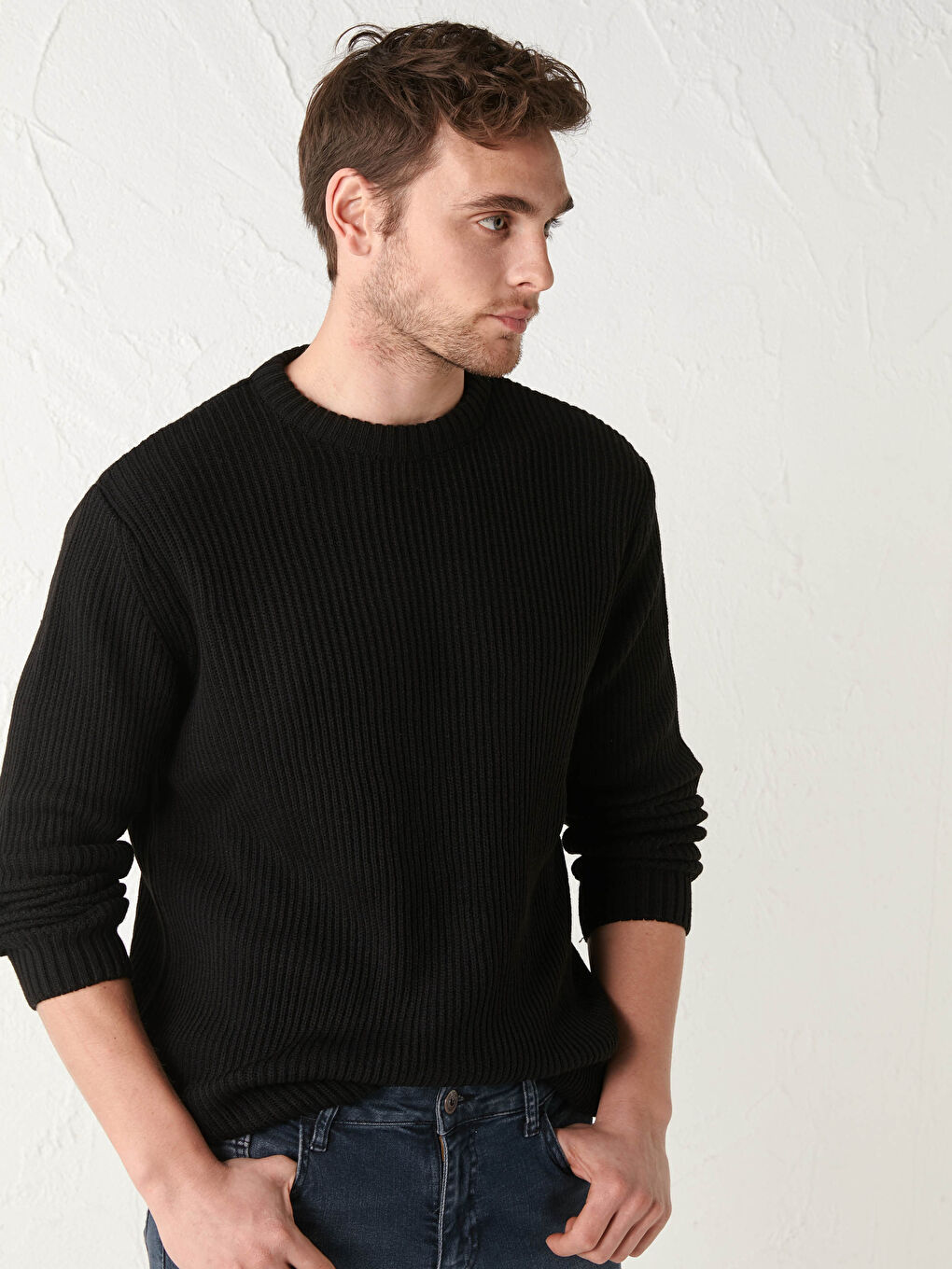 Siyah Bisiklet Yaka Uzun Kollu Desenli Erkek Triko Kazak-1