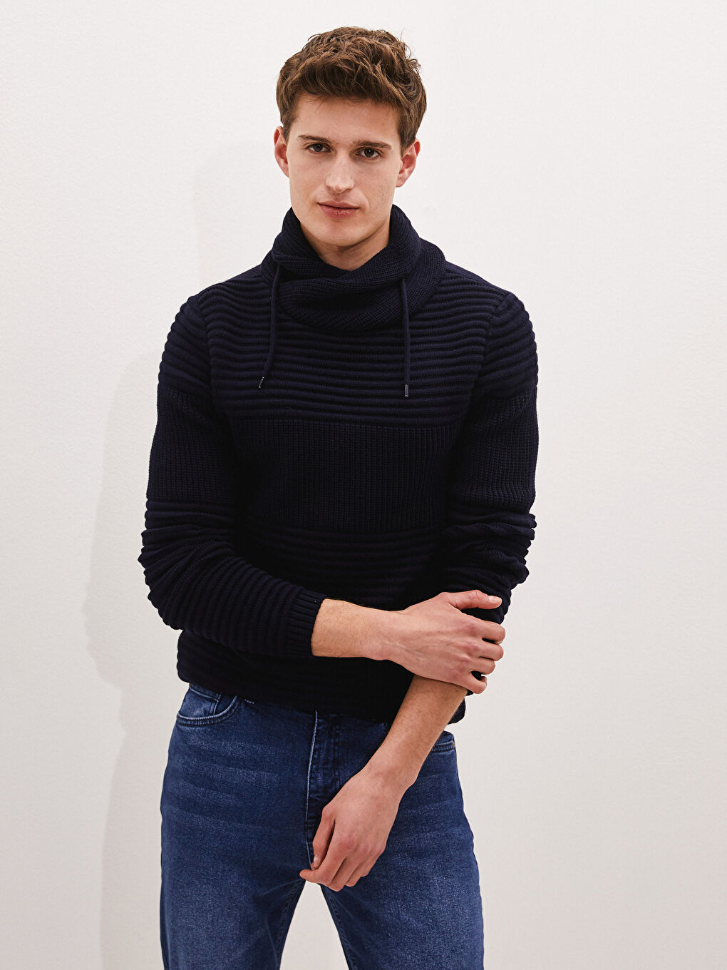 Lacivert Keşiş Yaka Uzun Kollu Erkek Triko Kazak-4