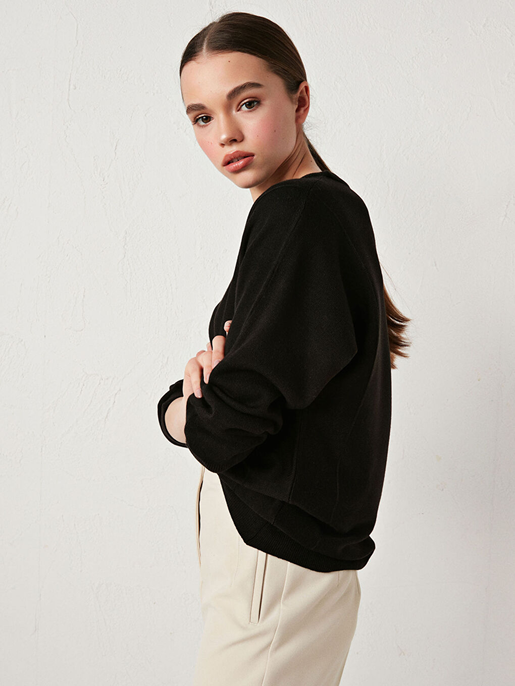 Crew Neck Basic Long Sleeve Women's Knitwear Sweater-1