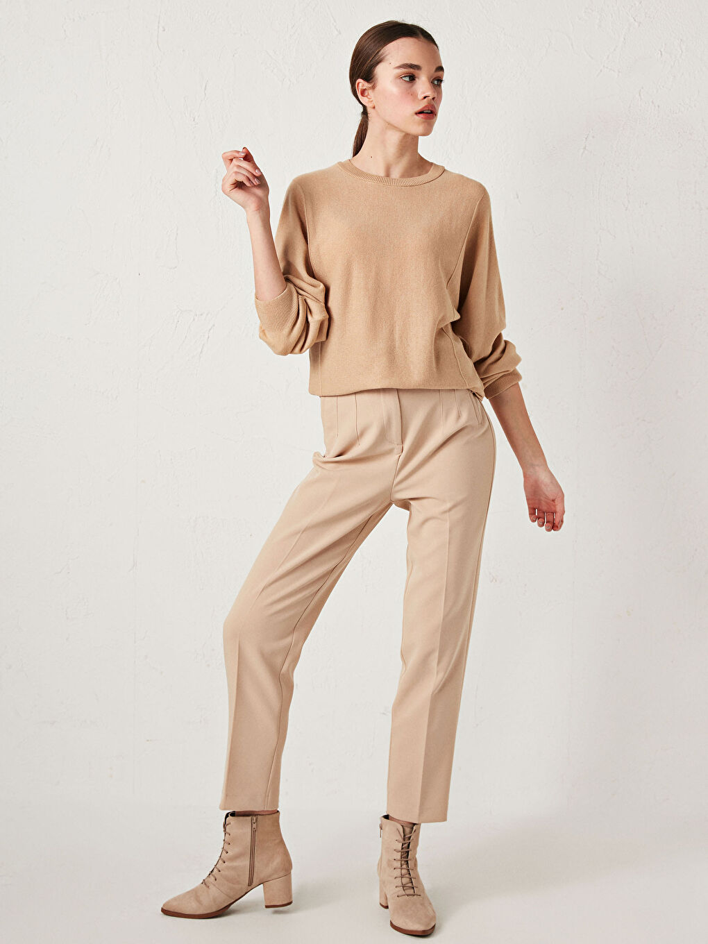 Pull-over Basique à Col Rond et Manches Longues pour Femmes en Tricot-3