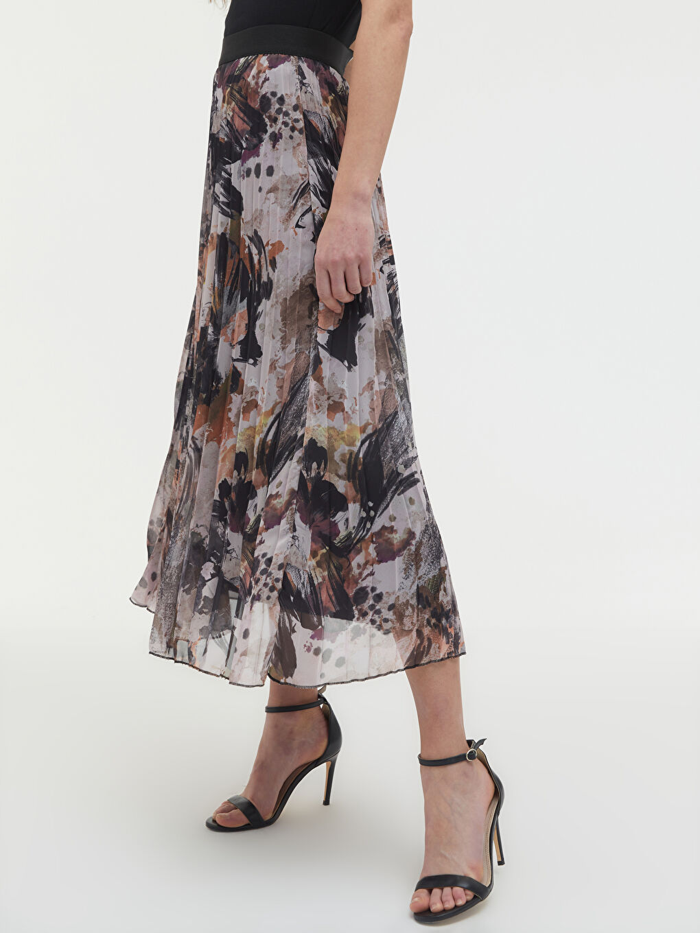 Kahverengi Beli Lastikli Desenli Uzun Etek-2