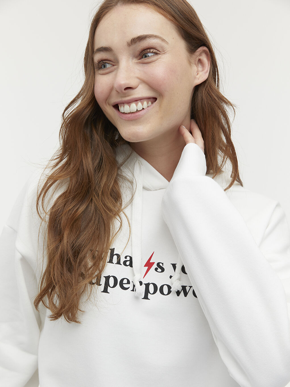 Beyaz Yazı Baskılı Kadın Kalın Hoodie-1
