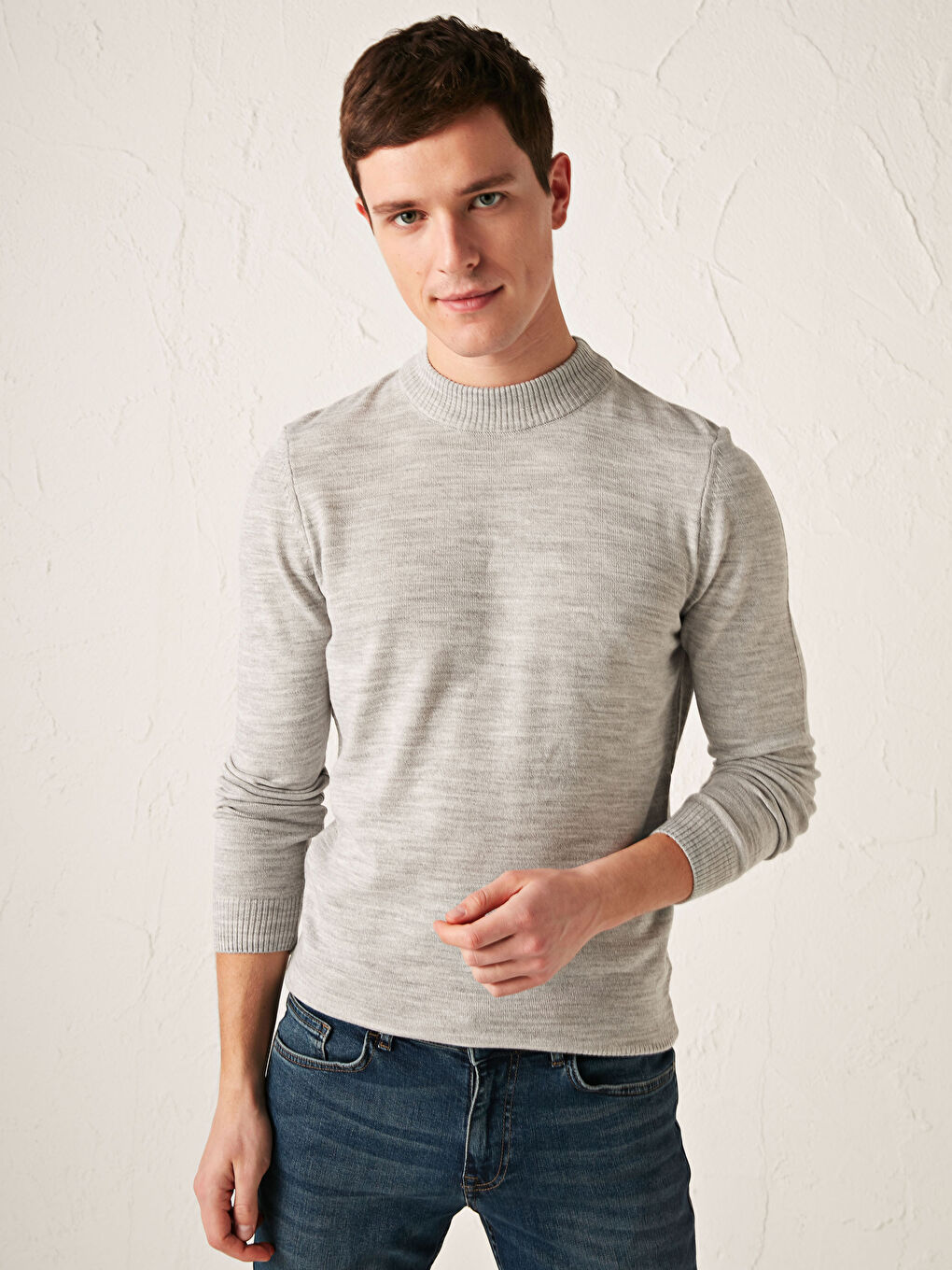 Gri Yarım Balıkçı Yaka İnce Triko Kazak