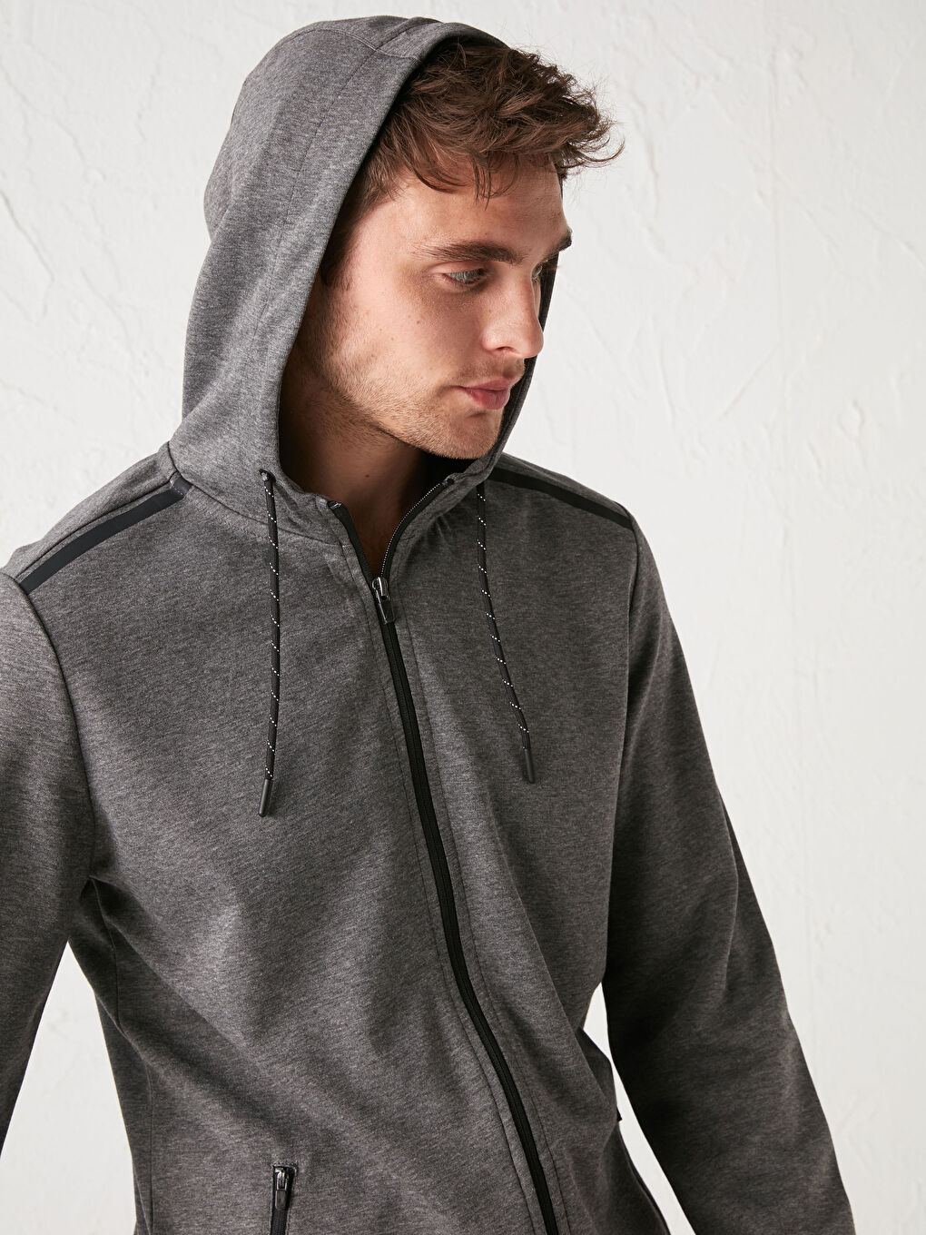 Gri Standart Kalıp Kapüşonlu Erkek Aktif Spor Hırka-2