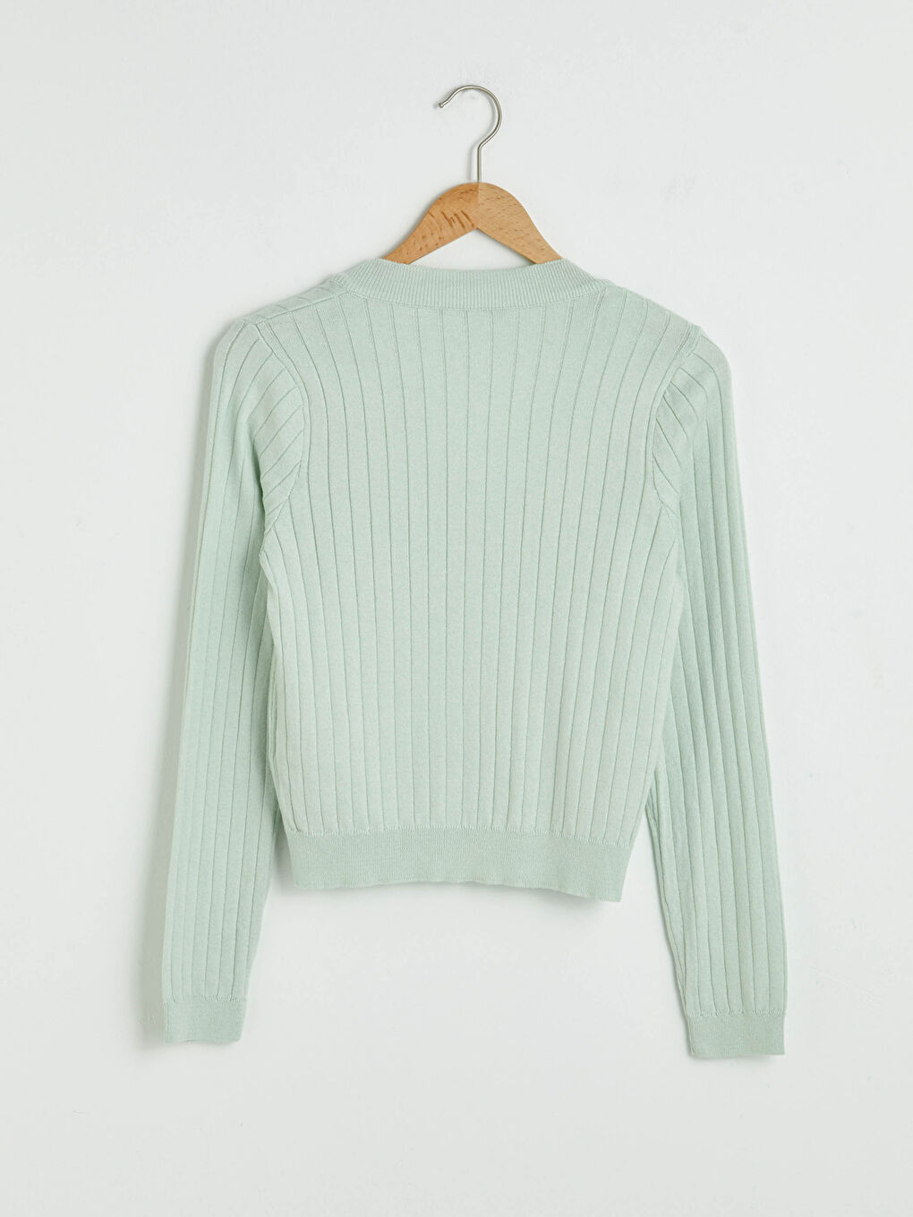 Комплект Дамска Плетена Блуза и Жилетка с Детайли Копчета-6