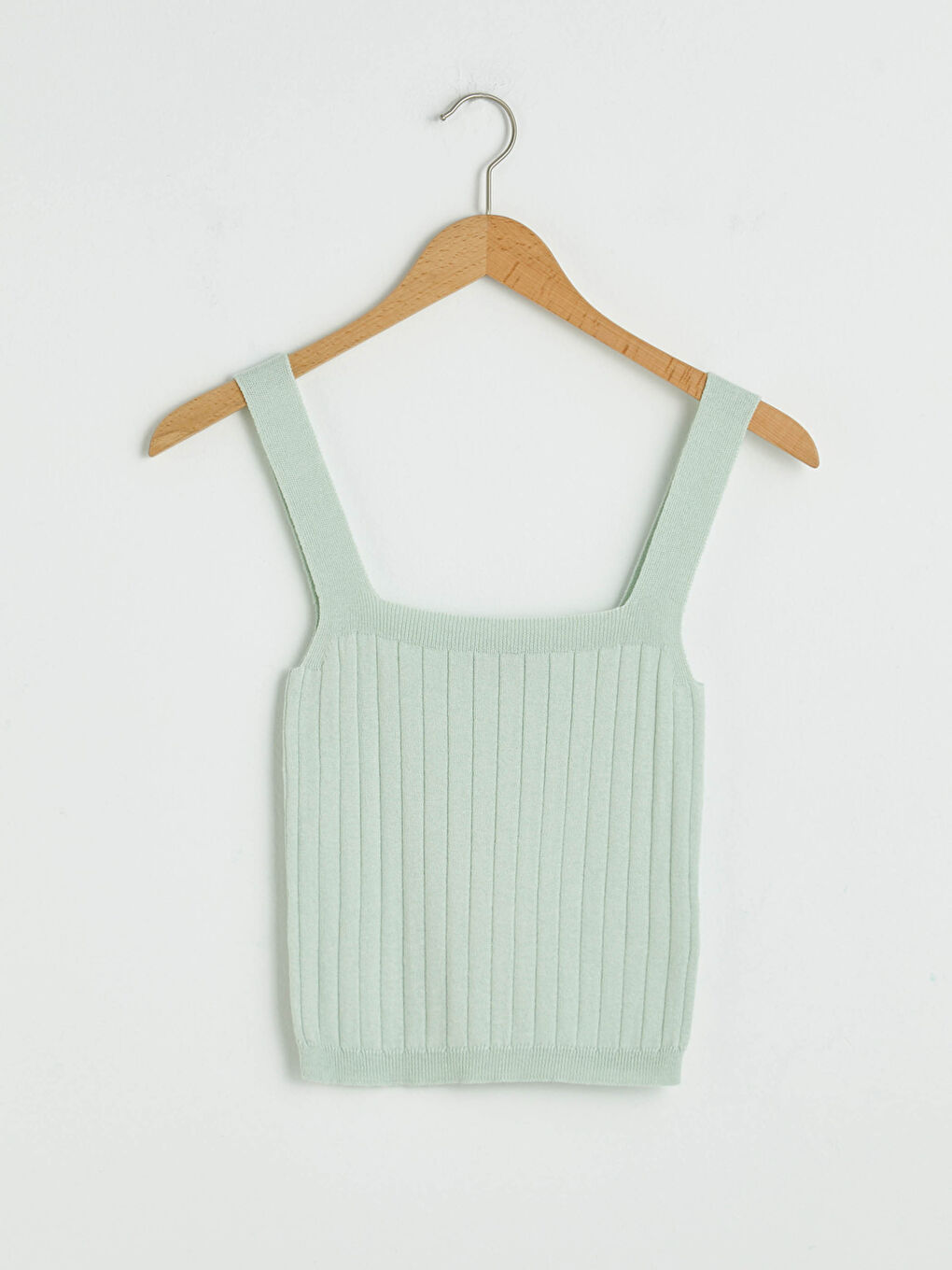 Комплект Дамска Плетена Блуза и Жилетка с Детайли Копчета-7