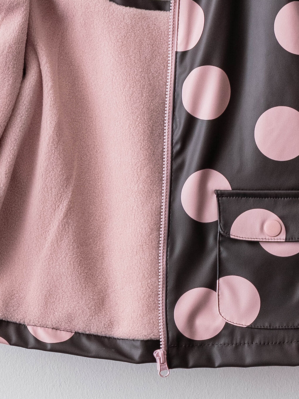 Pelerină de ploaie cu glugă, mânecă lungă, model cu buline pentru bebeluși fete-7