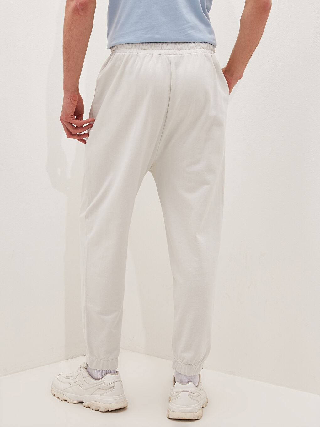 Gri Bol Kalıp Erkek Jogger Eşofman Altı-3