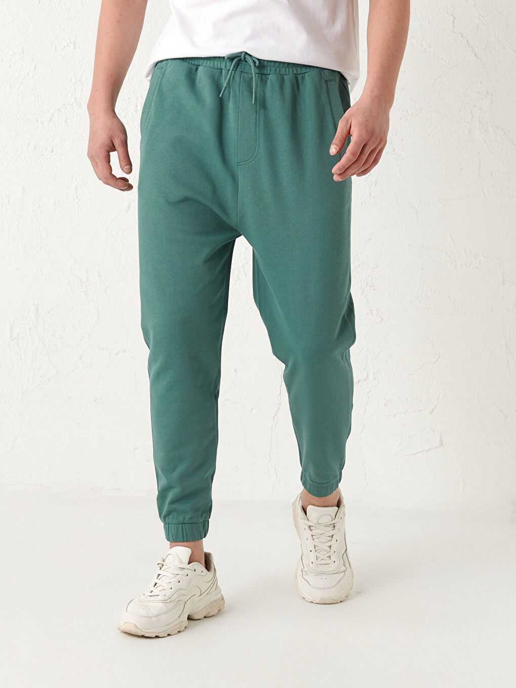 بنطلون رياضي فضفاض للرجال-3