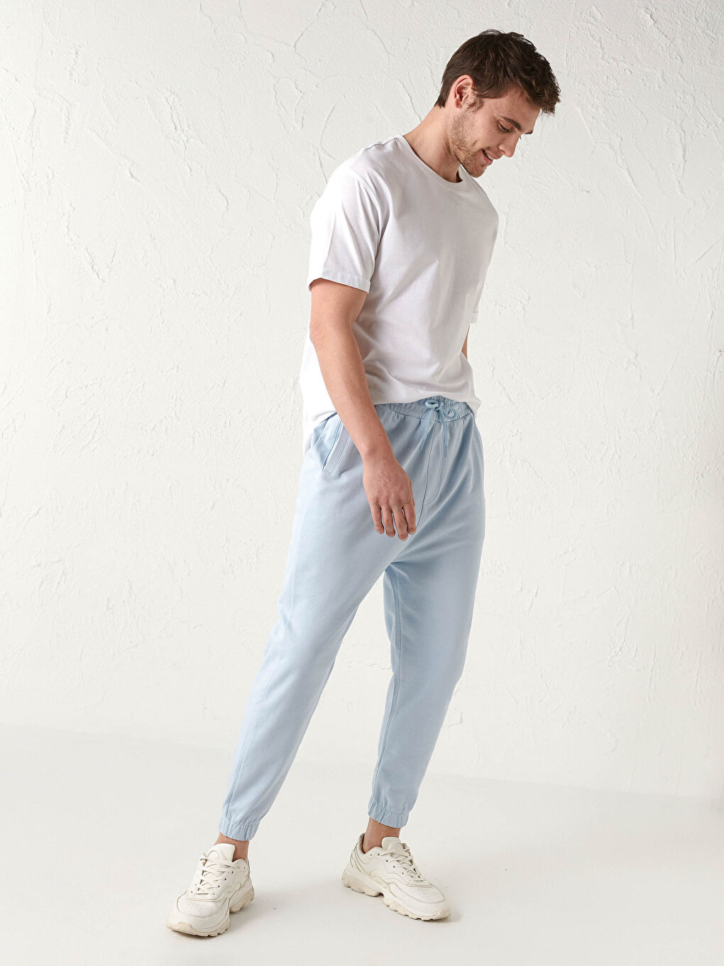 Mavi Bol Kalıp Erkek Jogger Eşofman Altı-1