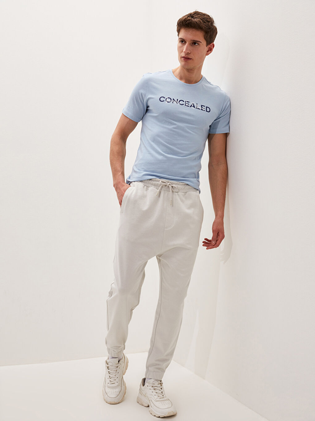 Gri Bol Kalıp Erkek Jogger Eşofman Altı-4