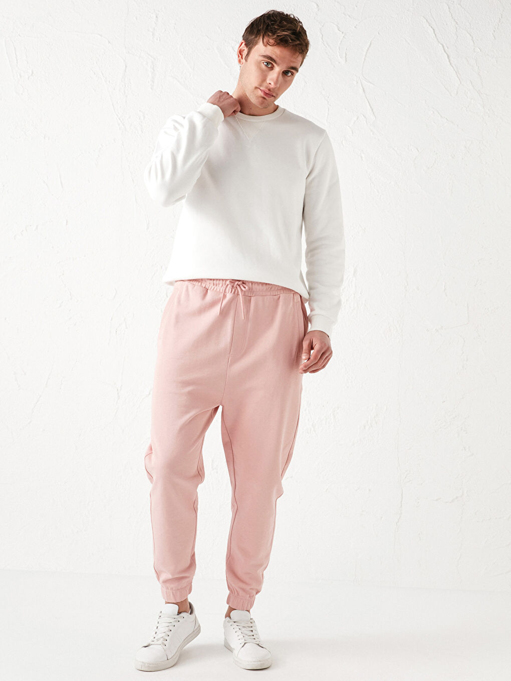 Pembe Bol Kalıp Erkek Jogger Eşofman Altı