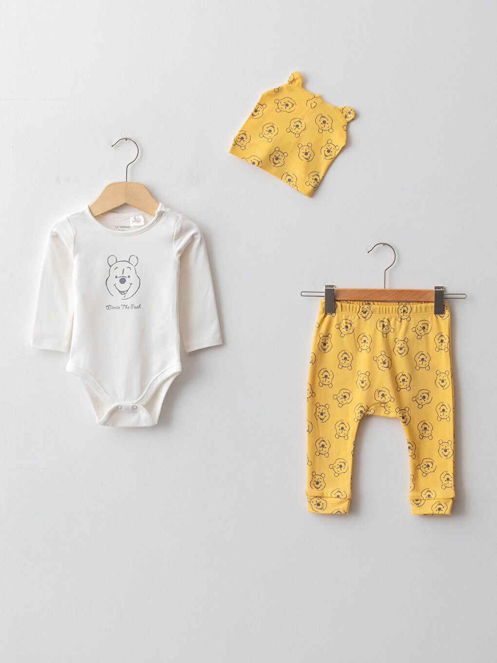 Bisiklet Yaka Uzun Kollu Winnie the Pooh Baskılı Pamuklu Erkek Bebek 3'lü Takım