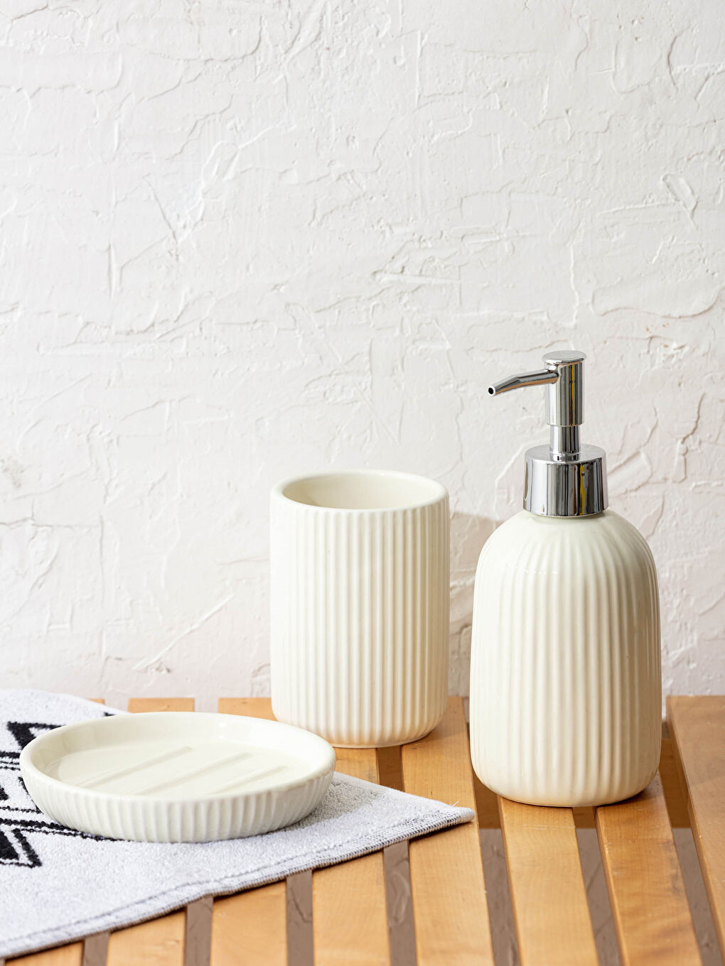 Ceramic Bath Set 3-Piece-1