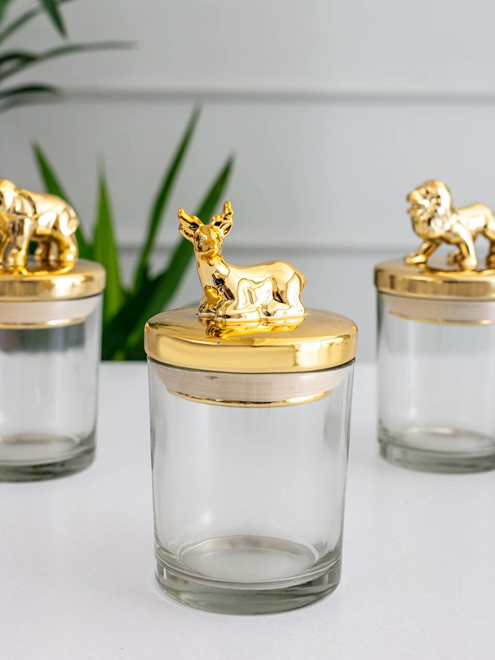 برطمان زجاج بغطاء ديكوري 7x16 سم