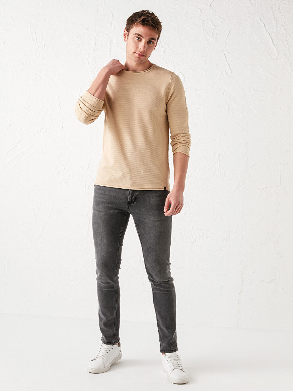 Crew Neck Long Sleeve Thin Men's Tricot Sweater-3