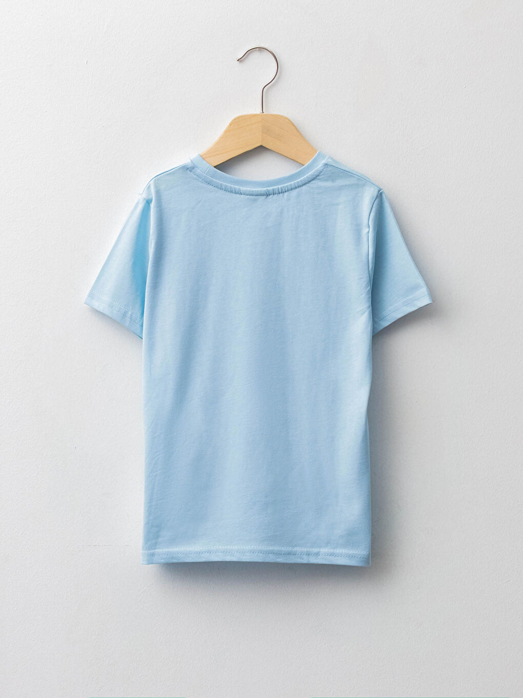 تيشيرت للأولاد برقبة دائرية أساسية وكم قصير-1